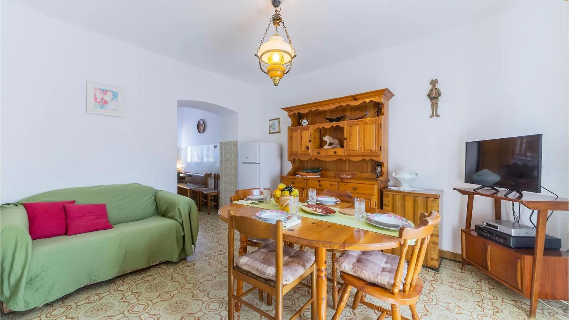 Amazing Apartment In Valtura With Kitchen