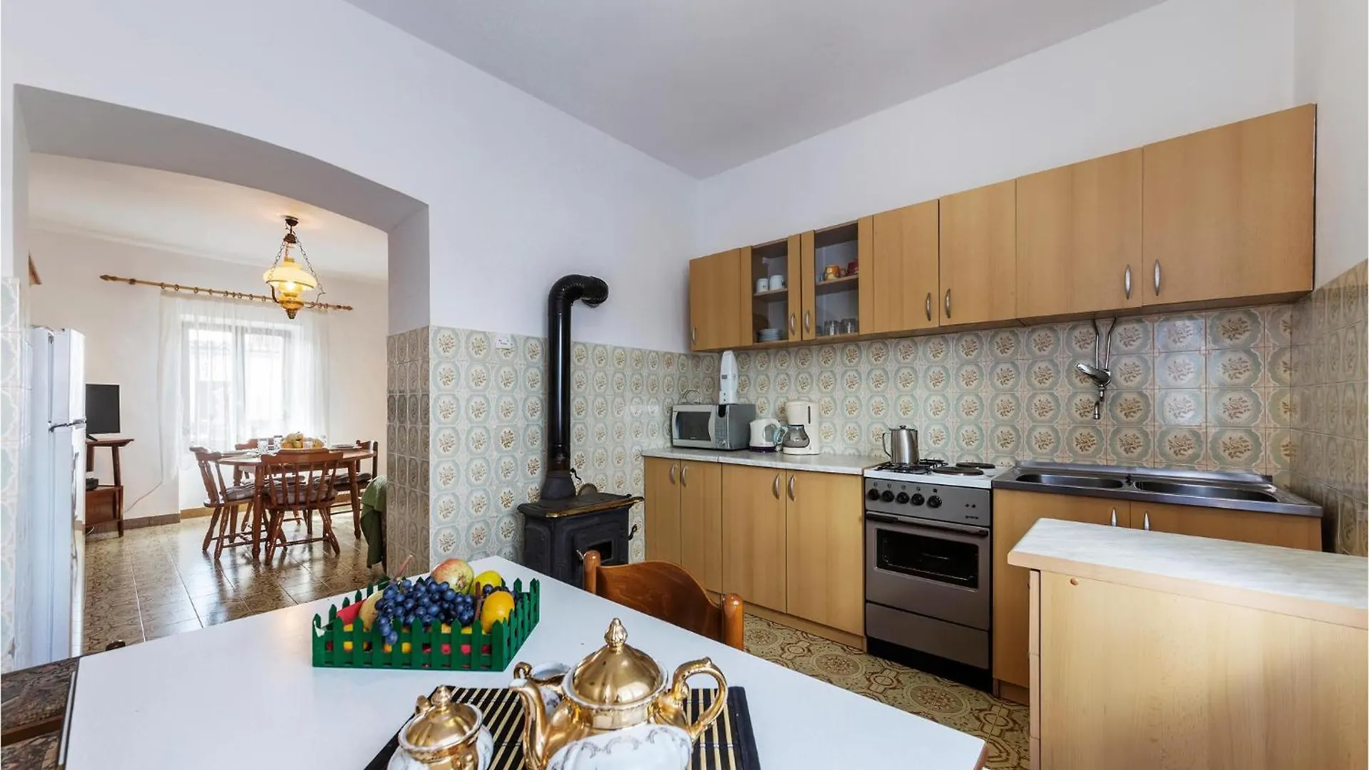 Amazing Apartment In Valtura With Kitchen